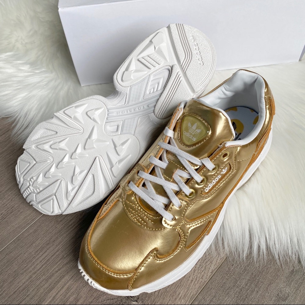NWT Adidas Falcon Gold Women’s Shoes - Picture 3 of 9